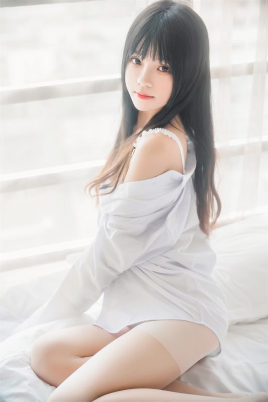 桜桃喵 VOL.002 [49P] 白衬衫散发-喵领域