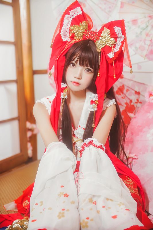 桜桃喵 VOL.026 [45P] 灵梦／新年快乐-喵领域